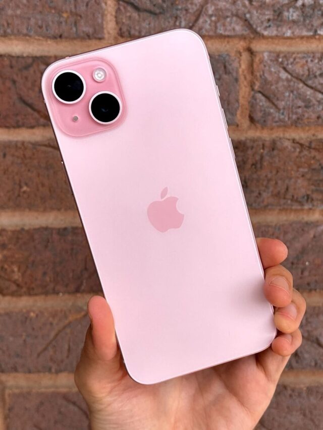 230919073346-iphone-15-review-cnnu-1